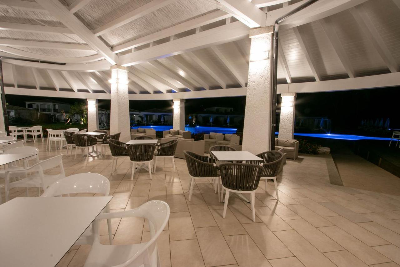 Limone Beach Resort Castiadas Exterior foto